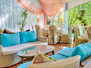 Ресторан Н-Хаус / N-House Ресторан Н-Хаус / N-House