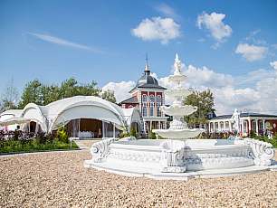 Загородный ресторан и банкетный зал Резиденция Шенонсо Загородный ресторан и банкетный зал Резиденция Шенонсо