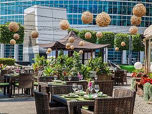 Двухэтажный ресторан БАМБУ БАР / BAMBOO.BAR Двухэтажный ресторан БАМБУ БАР / BAMBOO.BAR