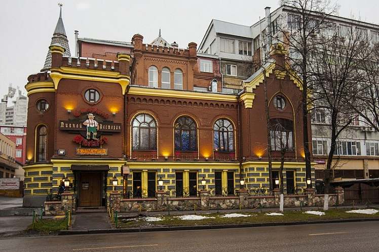 Ресторан Старина Мюллер на Воронцовской (не выполняют условия договора)