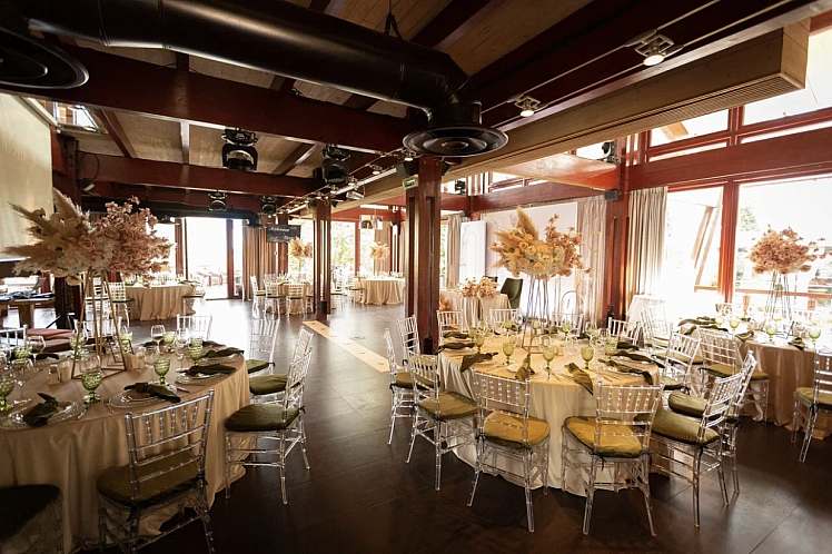 Загородный ресторан для банкета Шале Ривер Клаб / Chalet River Club